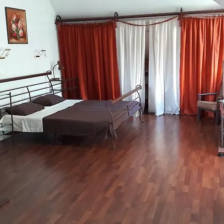 On Pervaya Bazisnaya 45 Апартаменти *